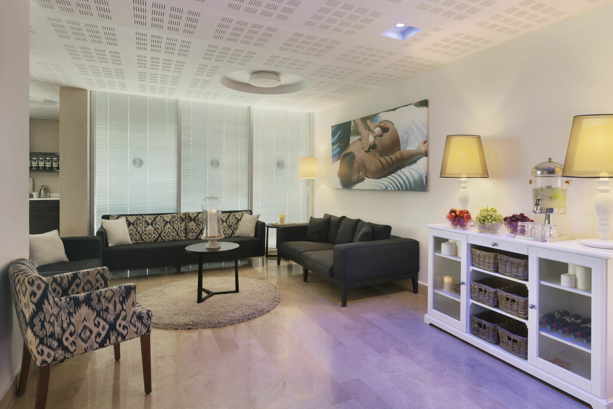 Ramada Hotel & Suites By Wyndham Netanya Exterior photo