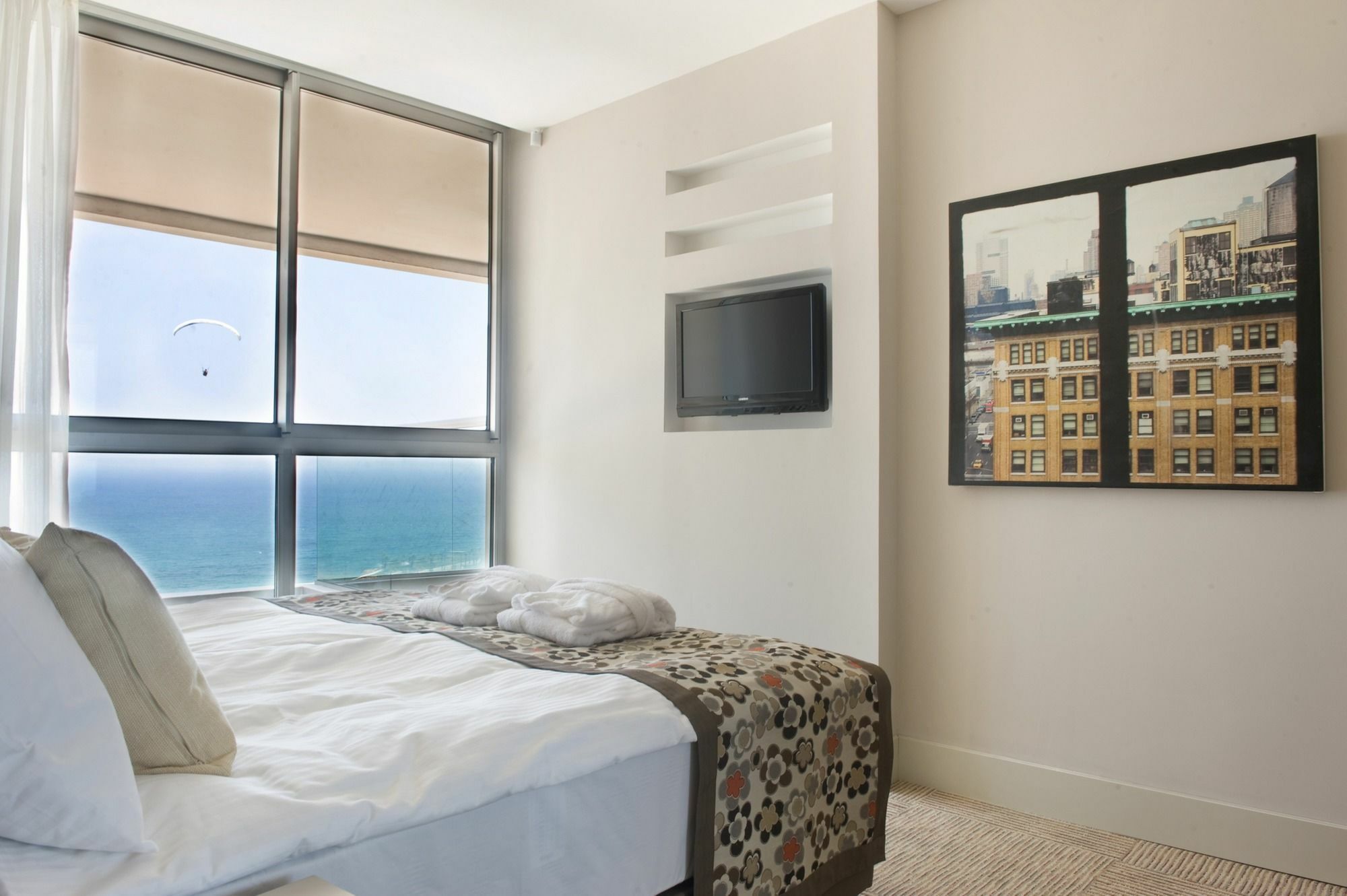 Ramada Hotel & Suites By Wyndham Netanya Exterior photo