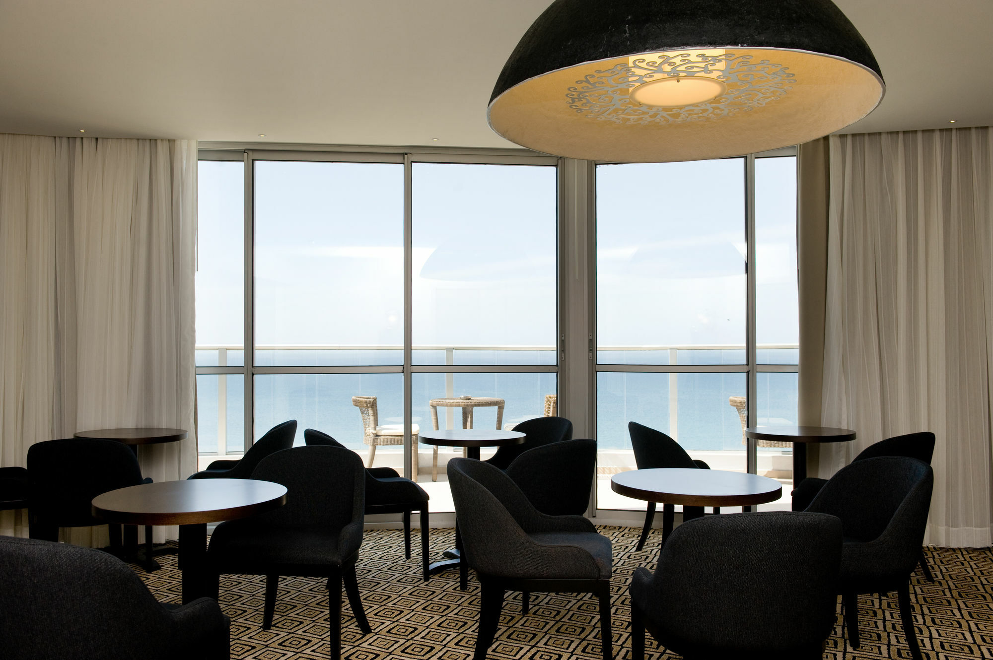 Ramada Hotel & Suites By Wyndham Netanya Exterior photo