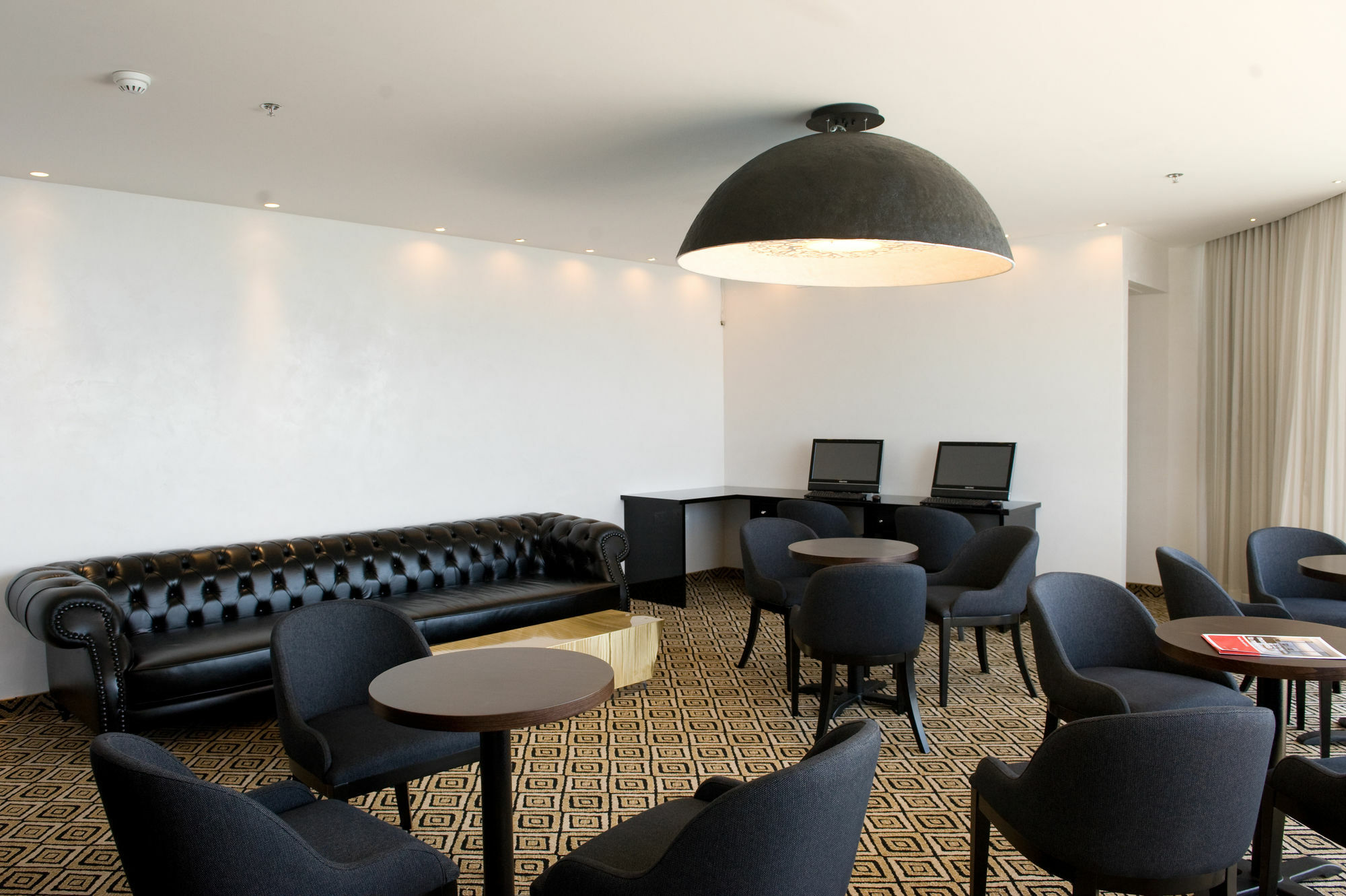Ramada Hotel & Suites By Wyndham Netanya Exterior photo